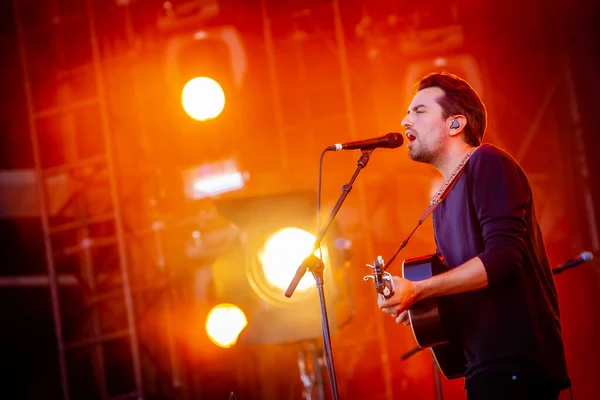 Dotan Actuando Escenario Durante Festival Música — Foto de Stock