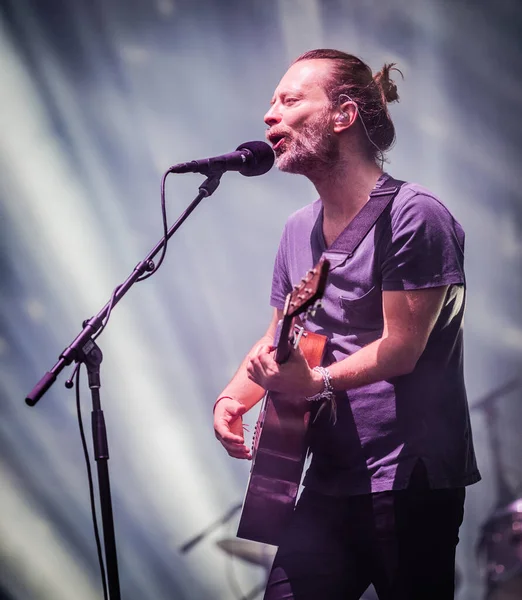 Radiohead Treedt Tijdens Muziekfestival — Stockfoto