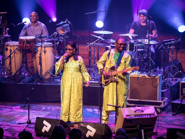 Amadou Mariam Actuando Escenario Durante Festival Música Guess Who — Foto de Stock