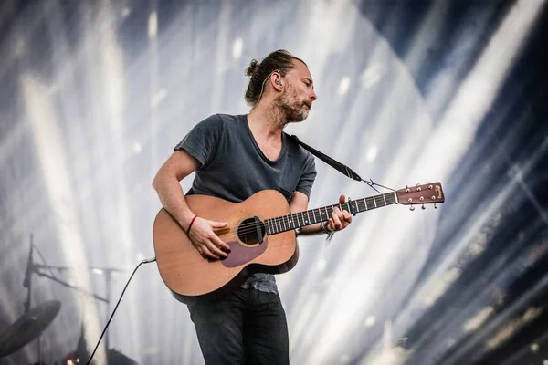 Radiohead Actuando Escenario Durante Festival Música — Foto de Stock