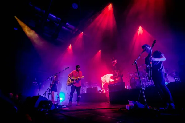 Angus Julia Stone Actuando Escenario Durante Festival Música —  Fotos de Stock