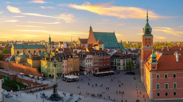 Warszawa Kungliga Slottet Och Gamla Stan Solnedgången — Stockfoto