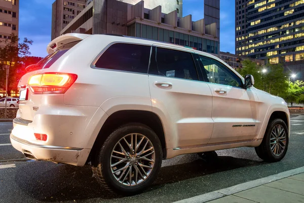 Varsovia Polonia Abril 2018 Nuevo Modelo Suv Jeep Grand Cherokee — Foto de Stock