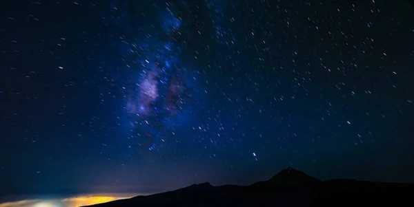 Noc Hvězdnou Oblohu Národním Parku Vulkán Teide Tenerife Viditelné Mléčné — Stock fotografie