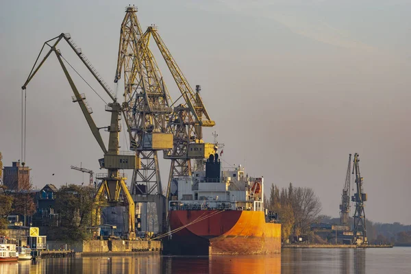 Javítás Hajógyár Quay Szczecin Lengyelország — Stock Fotó