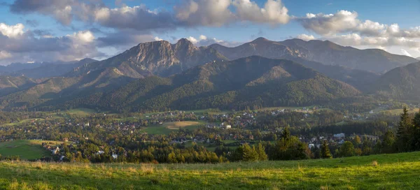 Panorama Van Tatra Bergen Het Resort Zakopane Herfst Polen — Stockfoto