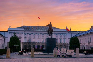 Varşova, Cumhurbaşkanlığı Sarayı'nda gündoğumu