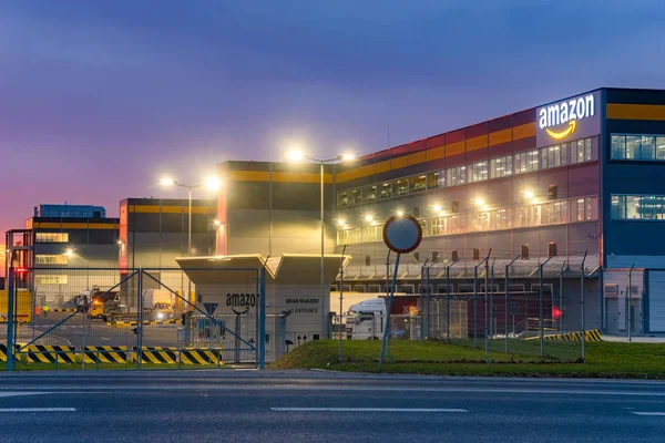 Szczecin Polen November 2018 Amazon Logistics Center Szczecin Polen - Stock-foto