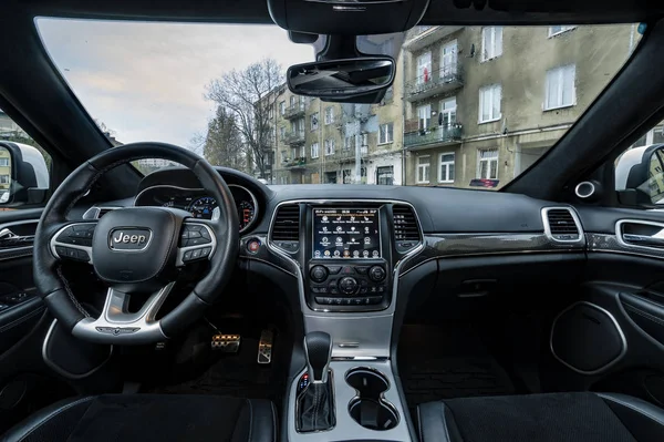 Jeep Grand Cherokee Motor Auf Dem Display Redaktionelles