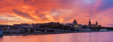  Szczecin, Polonya - Eylül 2016: akşam eski şehir panoraması