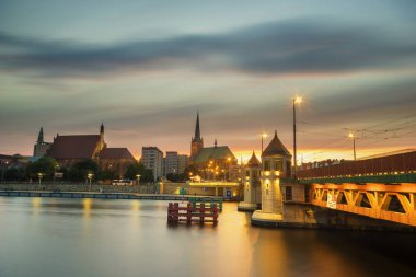  Szczecin, Polonya - Eylül 2016: akşam eski şehir panoraması