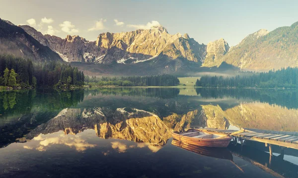 Reflexe Hory Mangart Jezeře Laghi Fusi — Stock fotografie