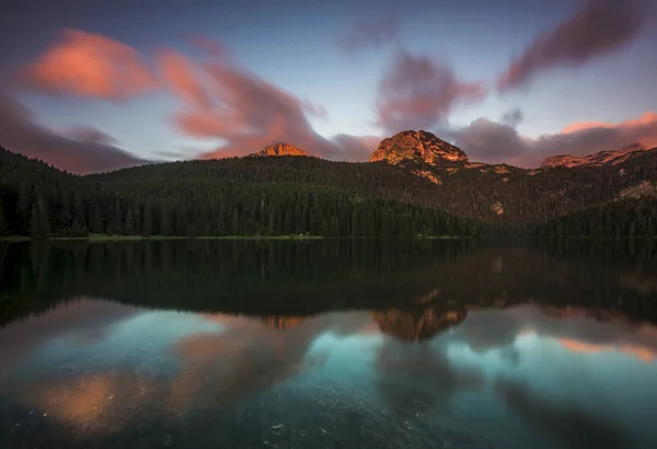 Vista Panorâmica Lago Montanha Nos Alpes Italianos — Fotografia de Stock