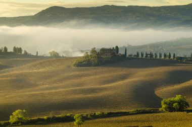 Tuscan doğal görünümünü manzara güneş doğarken, Pienza, İtalya