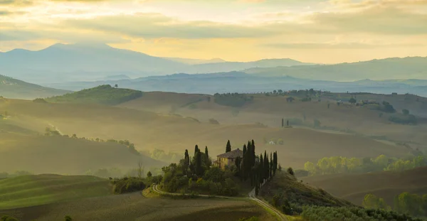 Schilderachtig Uitzicht Het Toscaanse Landschap Bij Zonsopgang Pienza Italië — Stockfoto