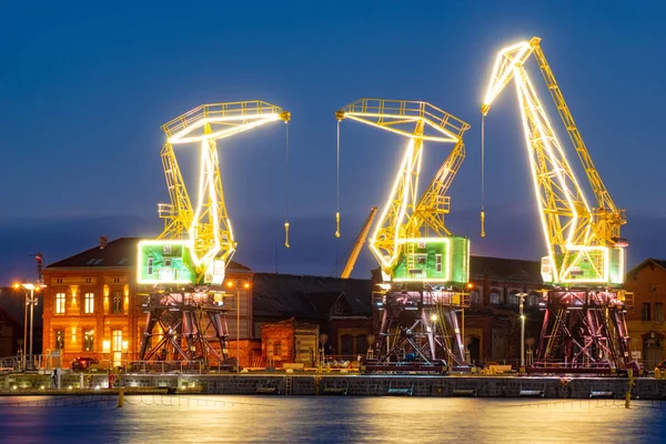 Szczecin Pologne Décembre 2018 Vieilles Grues Portuaires Éclairées Sur Boulevard — Photo