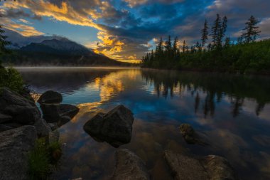 Tenerife, Anaga Dağları rocky kayalıklardan Sunrise