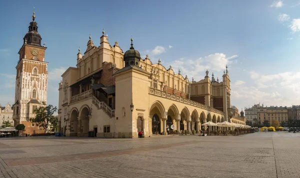 Kraków Polska Czerwca 2018 Rynek Główny Krakowie Słoneczny Poranek — Zdjęcie stockowe