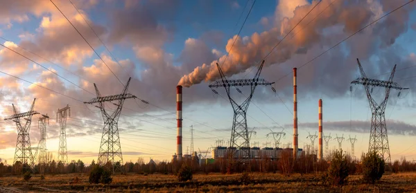 Smoking Chimneys Chemical Plant Emitting Huge Amounts Greenhouse Gases Air — Stock Photo, Image
