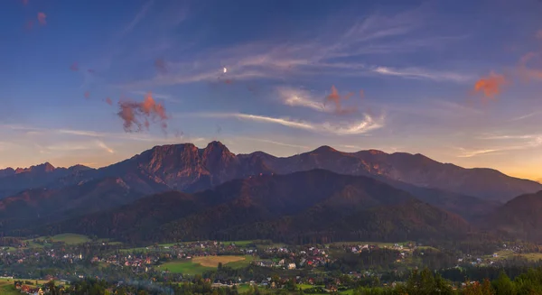 Prachtige Berglandschap Het Licht Van Instellen Van Zon Tatra Bergen — Stockfoto