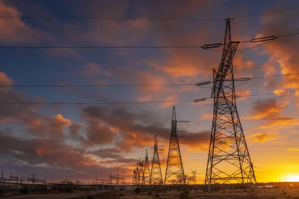 High Voltage Power Lines Sunset Electricity Distribution Station — Stock Photo, Image