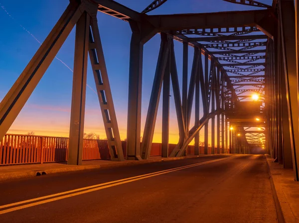 Iron Truss Bridge Sunset — Stock Photo, Image