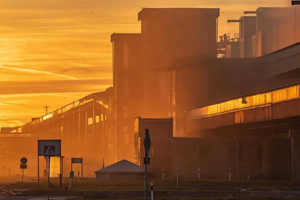 Ancienne Usine Chimique Coucher Soleil — Photo