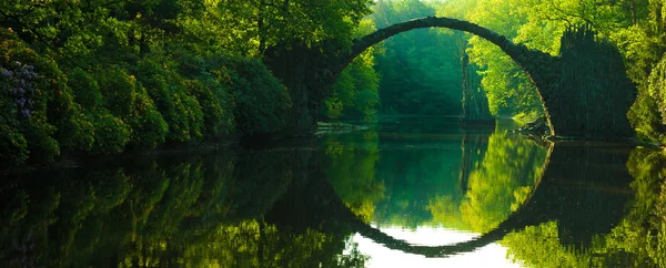 Rakotz Bridge Rakotzbrucke Devil Bridge Spring Scenery Kromlau Saxony Germany — Stock Photo, Image