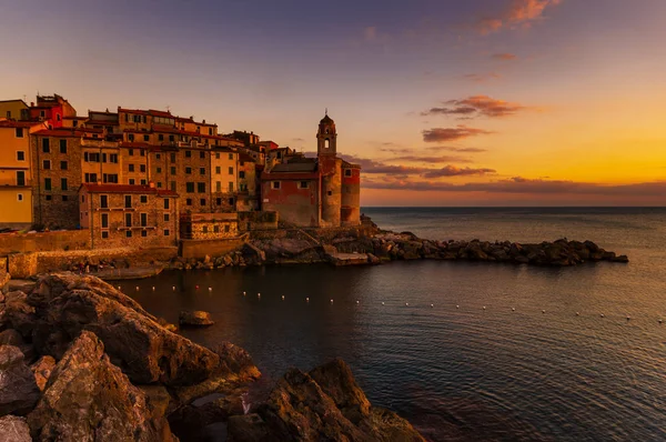 Hermosa Puesta Sol Sobre Tellaro Pintoresco Pueblo Liguria Italia — Foto de Stock