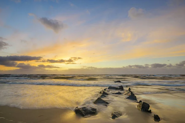 Bellissimo Paesaggio Marino Durante Tramonto — Foto Stock