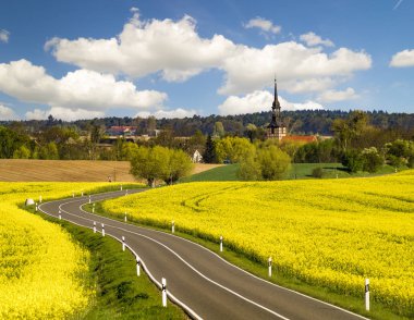 alanları üzerinden ülke yol açar