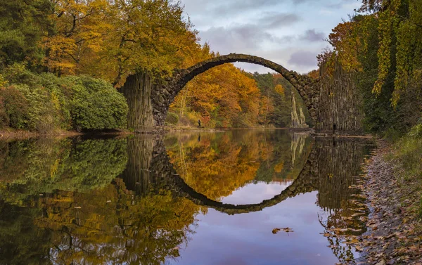 Diabelski most w Kromlau, Niemcy — Zdjęcie stockowe