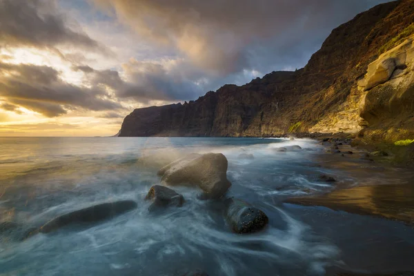 Atardecer Dinámico Dramático Sobre Los Acantilados Los Gigantes Tenerife — Foto de Stock