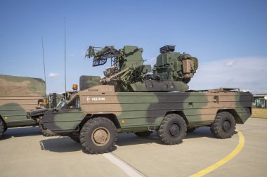 9 k 33 Osa, Zrk-Sd Romb, Nato kod: Sa-8 Gecko) - kendinden tahrikli uçaksavar füze sistemi 