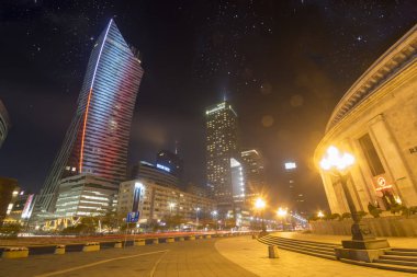 Varşova, Polonya-Aralık 2016: Gökdelenler Polonya başkentinin merkezinde