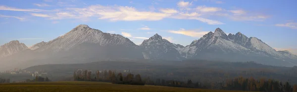 斯洛伐克塔特拉山山脉的秋季全景 — 图库照片