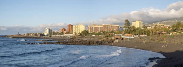 Puerto de la Cruz limanı, Tenerife