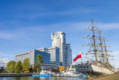 Gdynia, Polonya-Eylül 2016: Marina ve waterfront Gdynia, 
