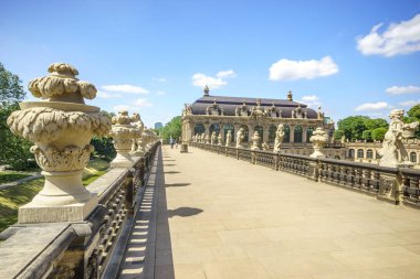 Dresden, Saxrony, Almanya-Mayıs 2017: Dres ünlü Zwinger palace