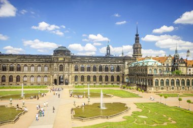 Dresden, Saxrony, Almanya-Mayıs 2017: Dres ünlü Zwinger palace