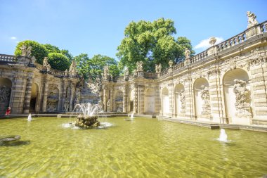 Dresden, Saxrony, Almanya-Mayıs 2017: Dres ünlü Zwinger palace