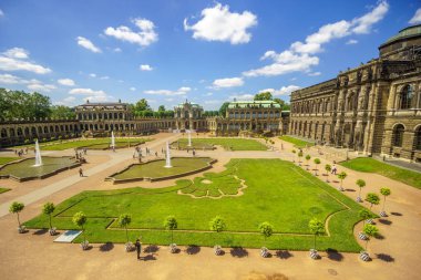 Dresden, Saxrony, Almanya-Mayıs 2017: Dres ünlü Zwinger palace