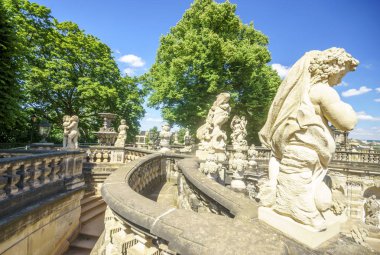 Dresden, Saxrony, Almanya-Mayıs 2017: Dres ünlü Zwinger palace