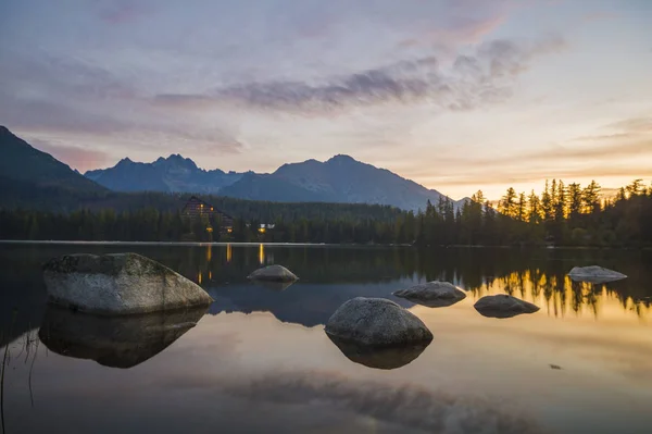 Východ Slunce Nad Horské Jezero Tatrách Slovensku — Stock fotografie