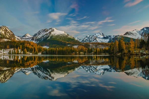 Panorama Över Fjällsjö Vinter Landskap Štrbské Pleso Slovakien Höga Tatrabergen — Stockfoto