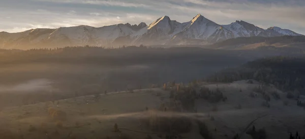 Panorama Las Montañas Tatra Por Mañana — Foto de Stock