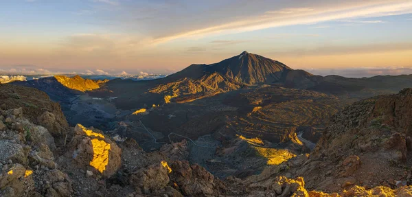 Widok na wulkan Teide z szczytu Guajara, Teneryfa, Hiszpania — Zdjęcie stockowe