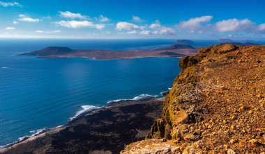 La Graciosa adası ve Chinijo Takımadaları fr görüldü