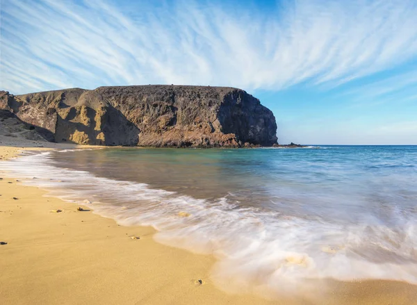 Hermosa playa de Papagayo en Lanzarote, Islas Canarias —  Fotos de Stock