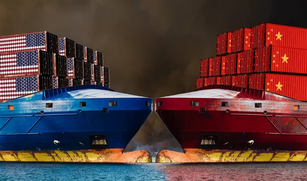 Conceptual image showing the trade conflict between the US and C — Stock Photo, Image